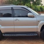 Toyota Land Cruiser Prado - vehicle gallery photo 6