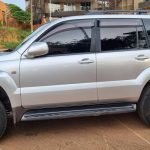 Toyota Land Cruiser Prado - vehicle gallery photo 7