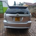 Toyota Wish - vehicle gallery photo 3