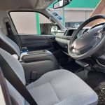 Toyota Hiace High-roof Van - vehicle gallery photo 4